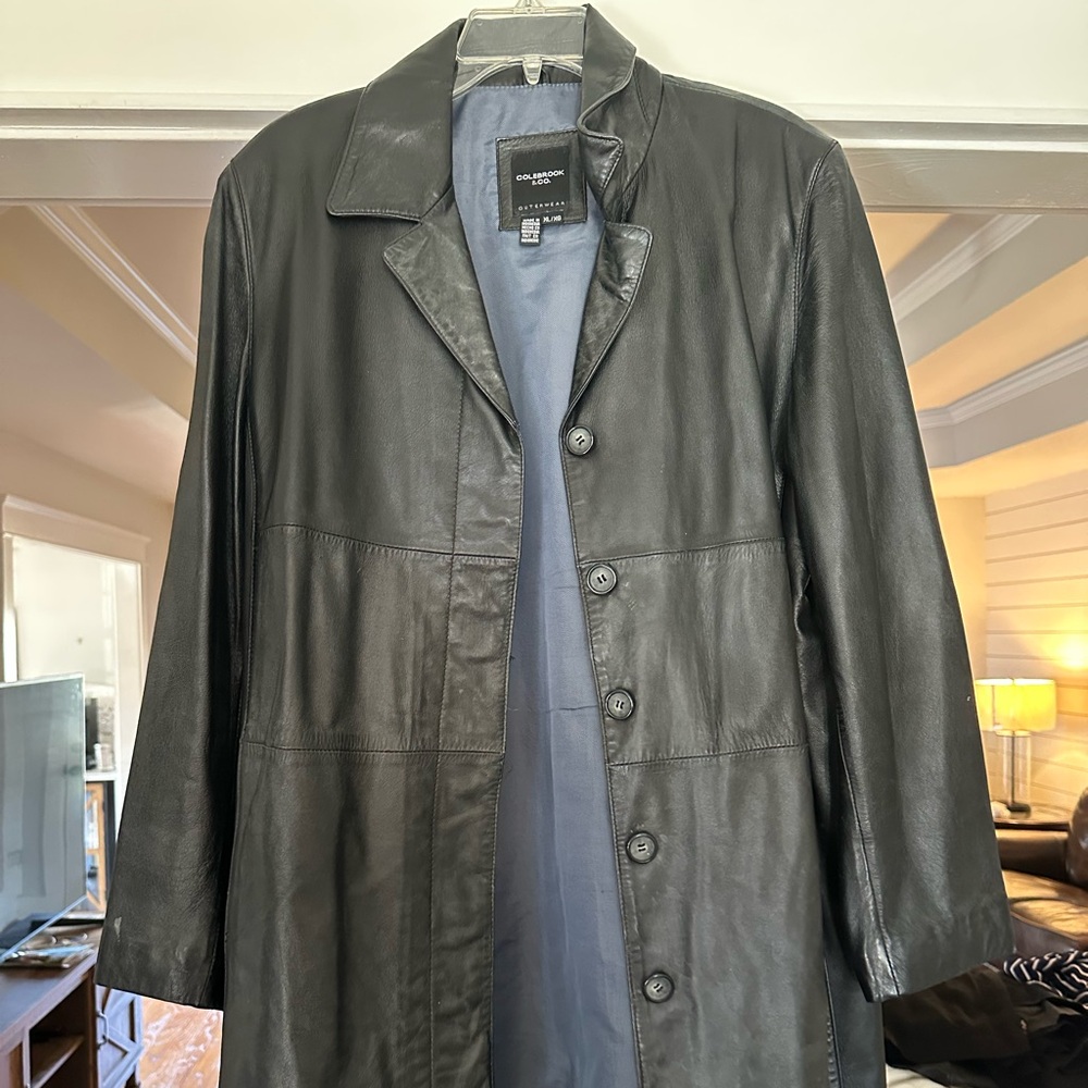 Chic Black Leather Jacket by Calvin Klein